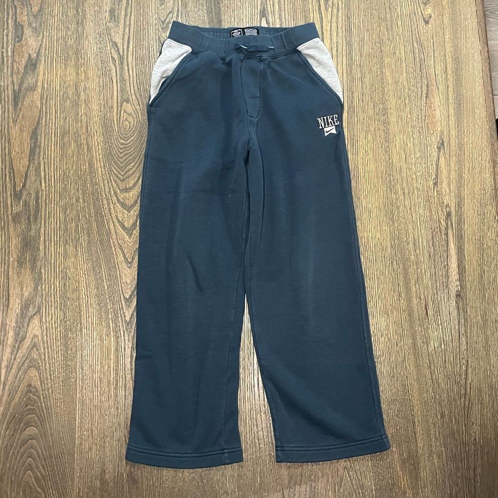 Nike Boys Sweatpants Wide Leg Elastic Waist Pull-On Side Pockets Blue Size M